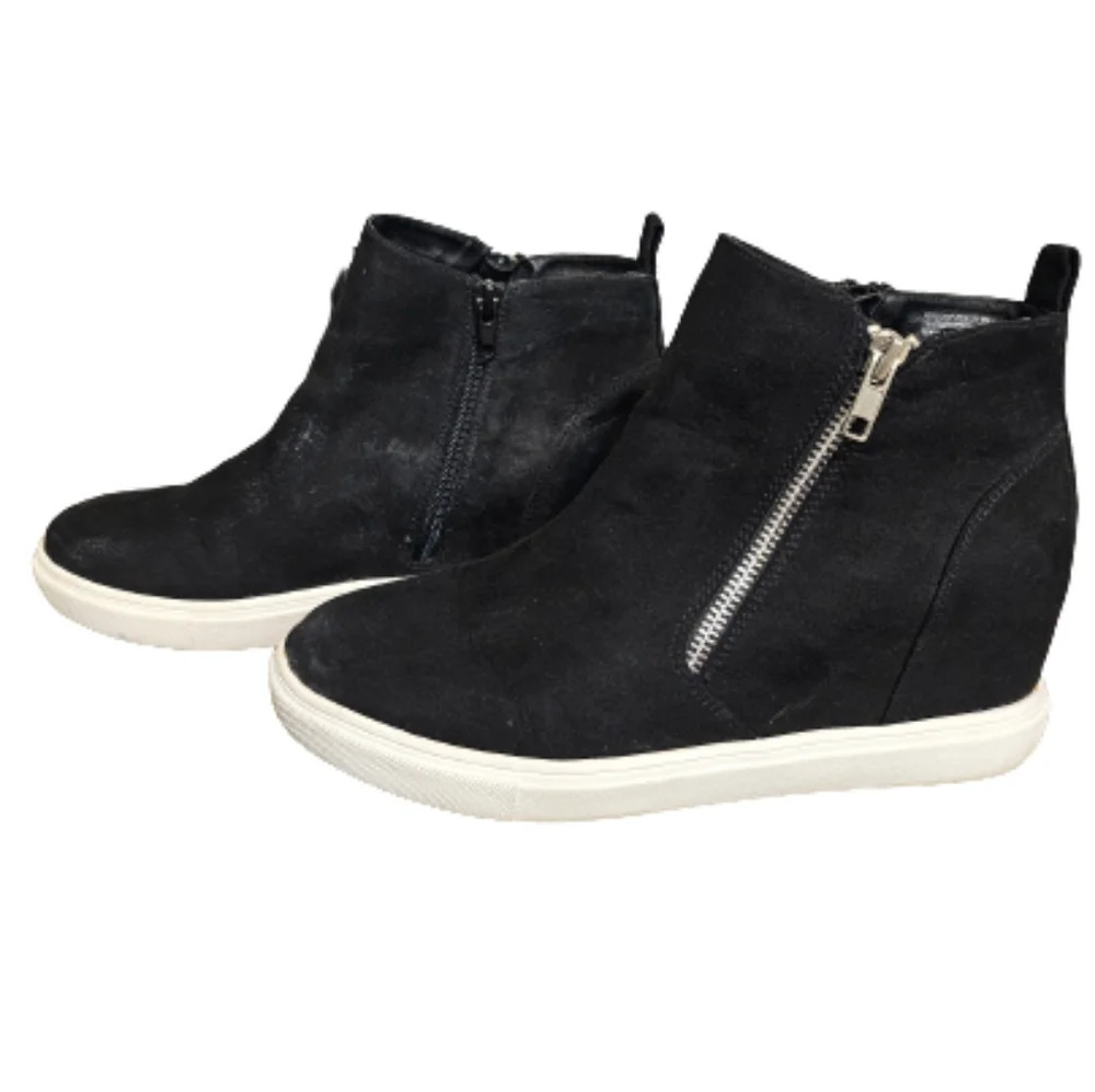Soda Womens Taylor Nubuck HighTop Slip On Fashion Sneakers